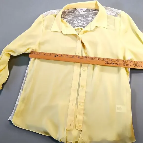 Candie's Y2K Romantic Lace Sheer Tie Front Button Tab Sleeve Top Butter Yellow M - Picture 8 of 10